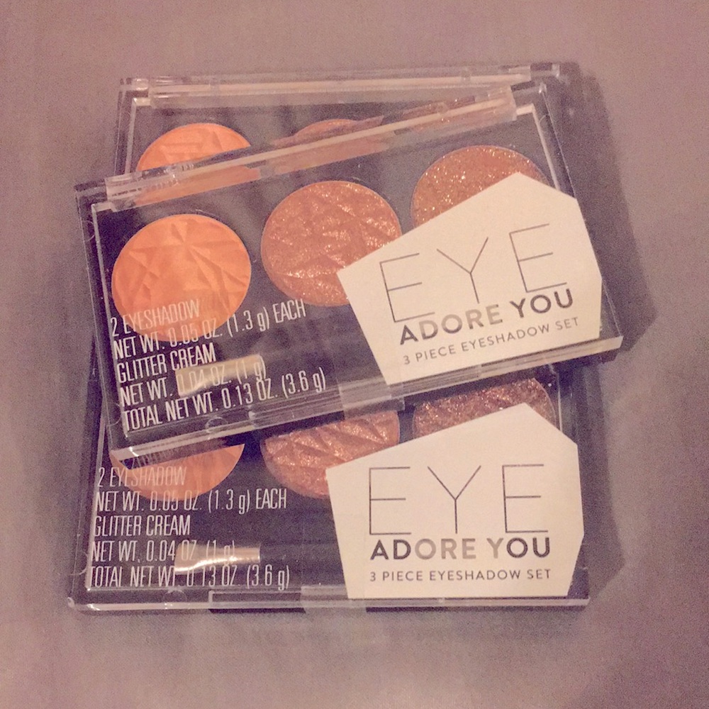 Eye Adore You Eyeshadow set